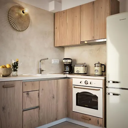 Etheria Luxury & Ájosz Nikólaosz