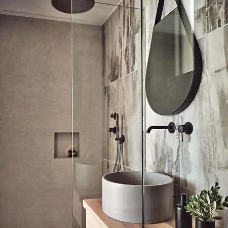 Etheria Luxury &