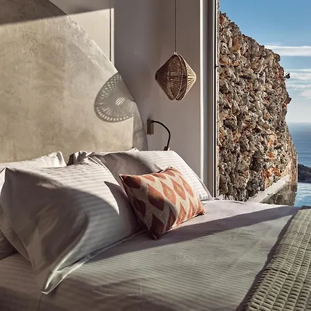 Etheria Luxury &