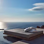 Etheria Luxury & * 圣尼古拉奥斯